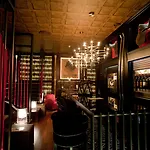 Hotel Longchamp