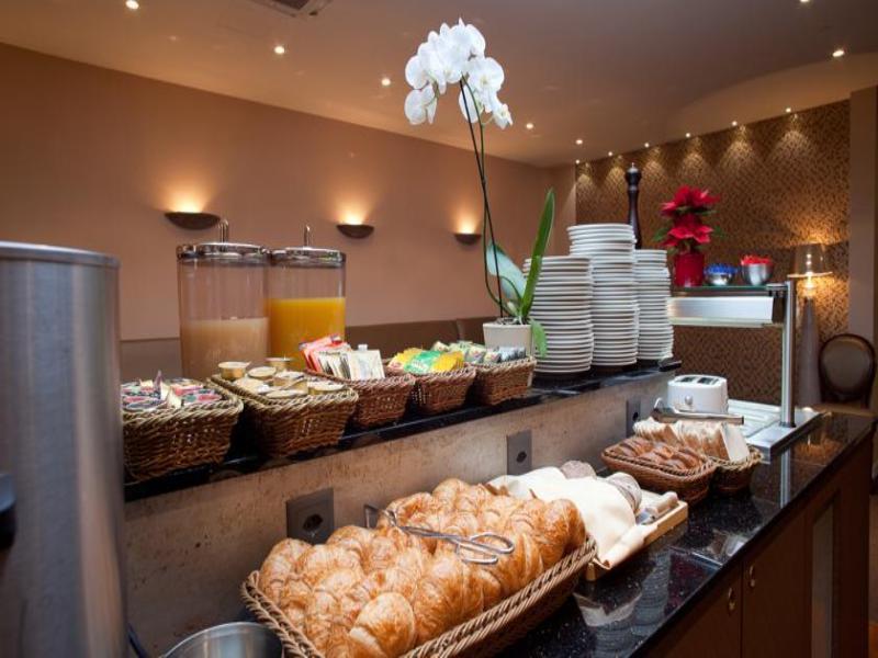 Longchamp Hotel